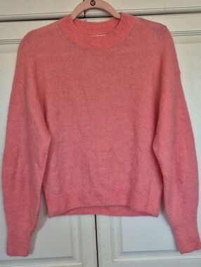 Women's Soft Pink Mohair Wool Crewneck Sweater